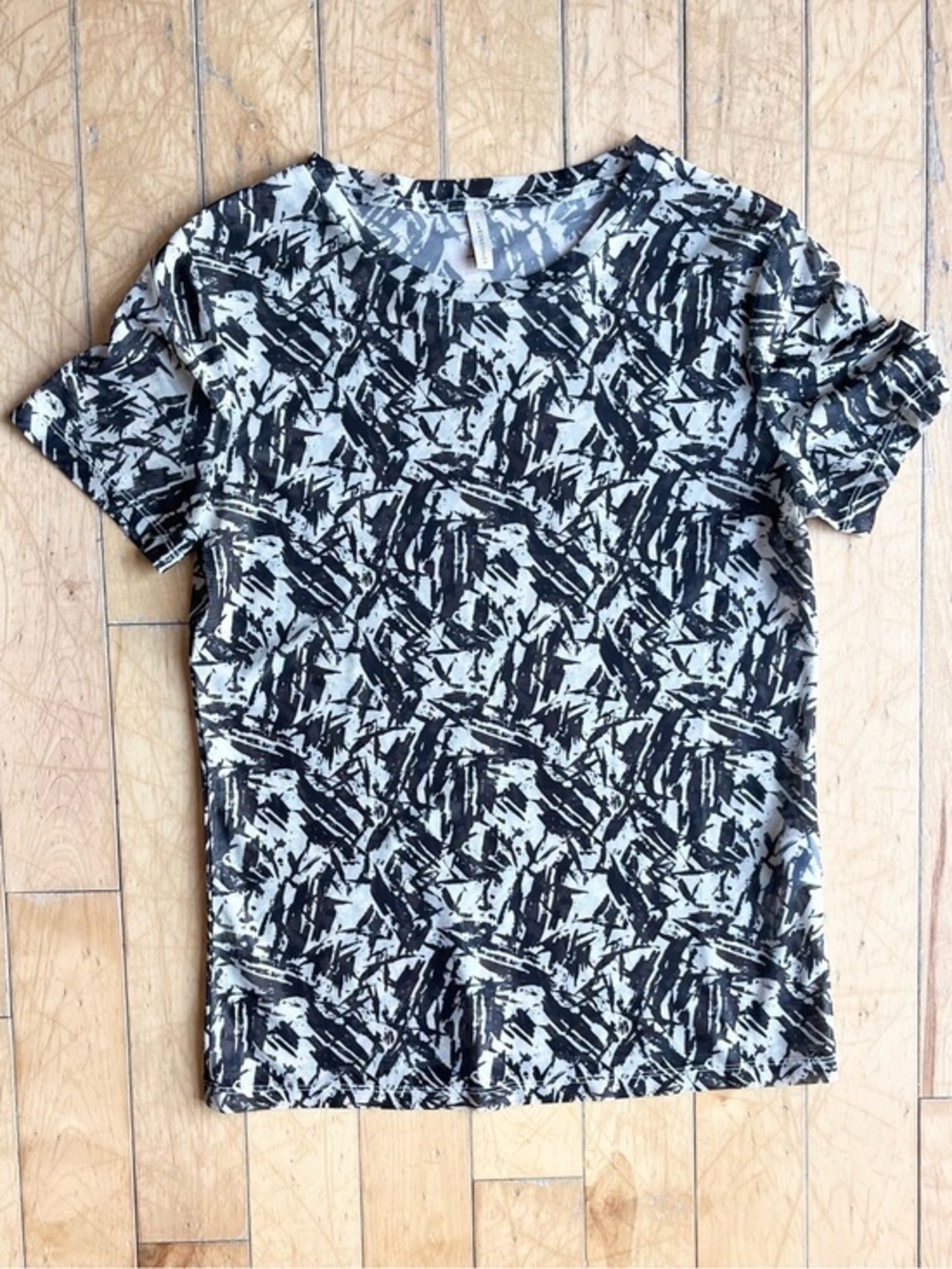 Soya concept Soyaconcept Sheer Abstract Brushstroke Short-Sleeve Top Size Large
